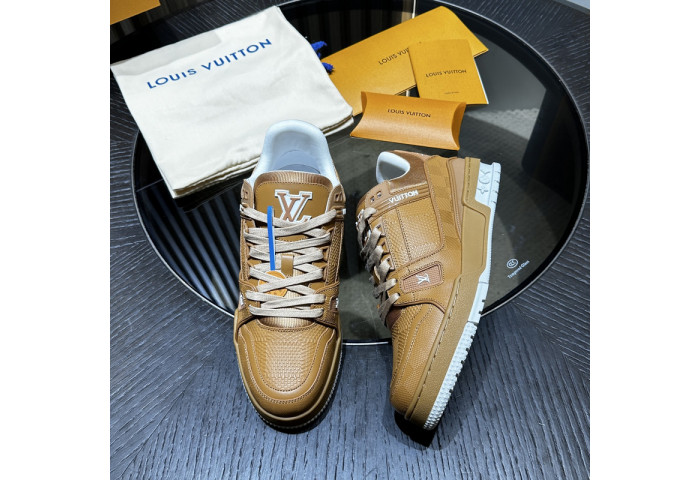 LV Trainer Sneaker