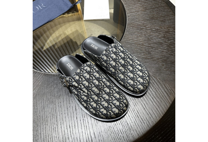 Dior Mule