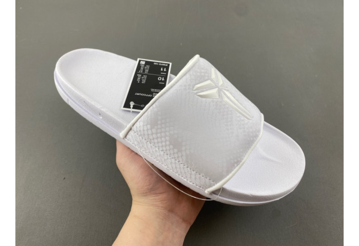 Nike Kobe Offcourt Slide IF2870-100