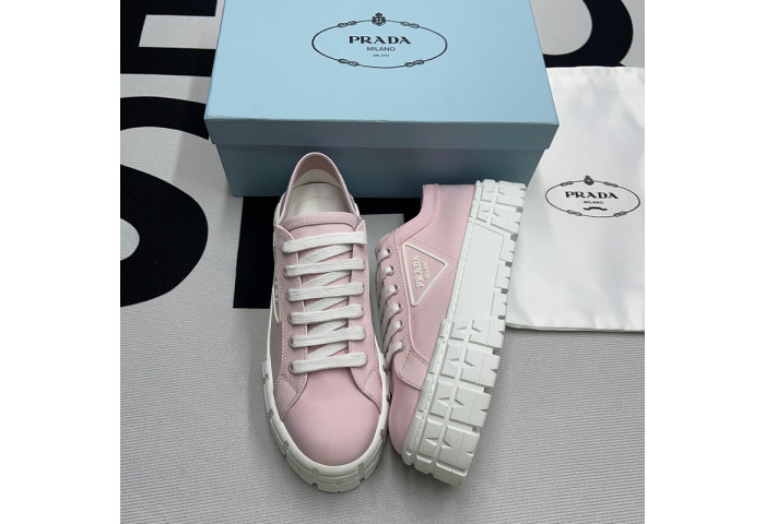 PRADA LOW TOP SNEAKE