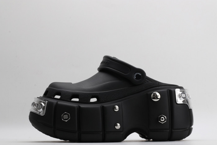 ba*len*cia*ga x Cr*0*s hardCr*0*s sandal