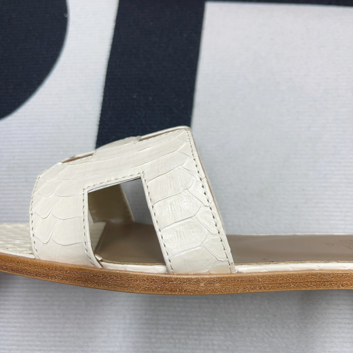 H**mes slide