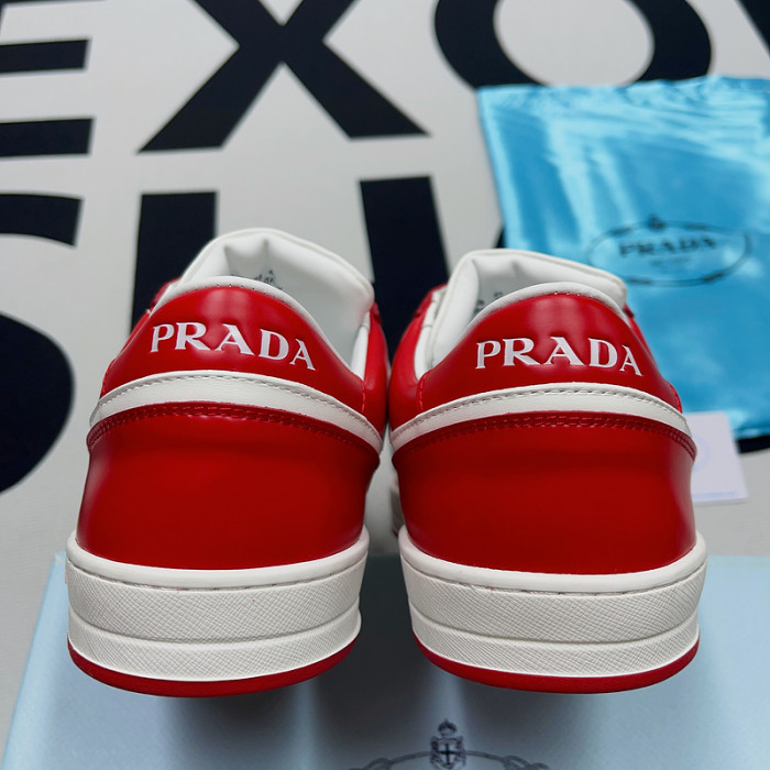 pra*a downtown low top sneakers