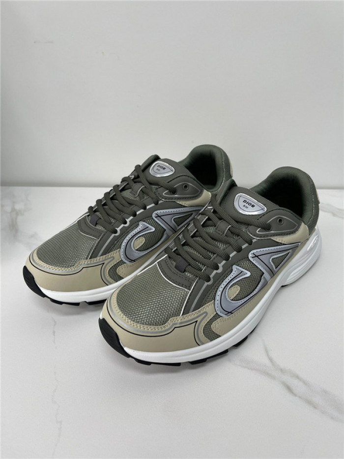 D*or b30 sneaker