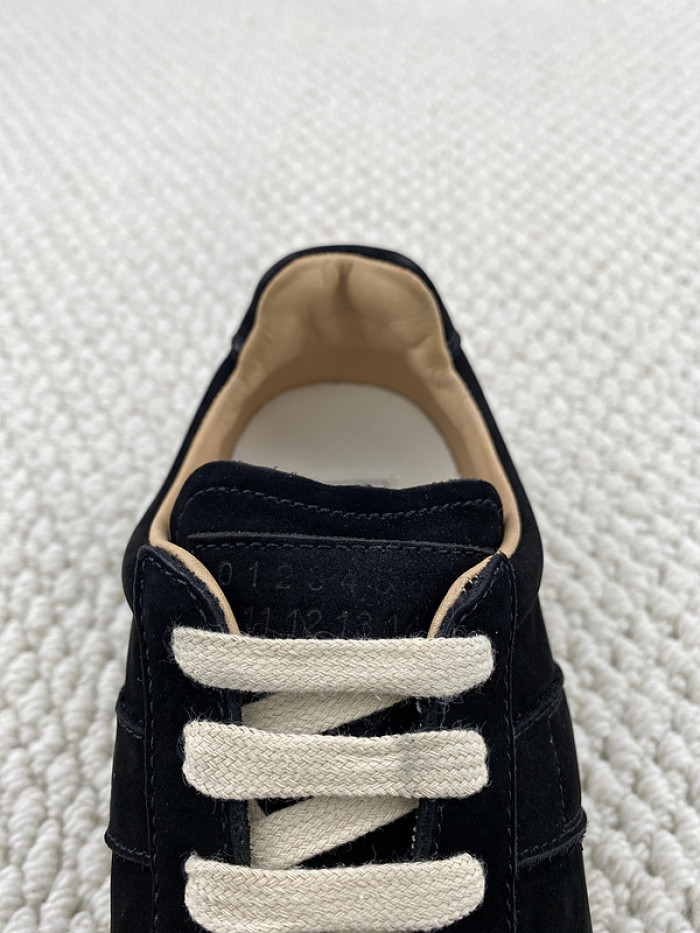 ma*s*n Ma*i*la gat sneaker