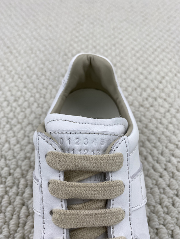 ma*s*n Ma*i*la gat sneaker