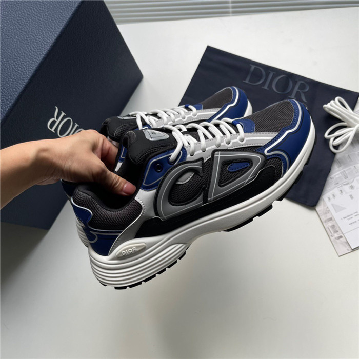 D*or b30 sneaker