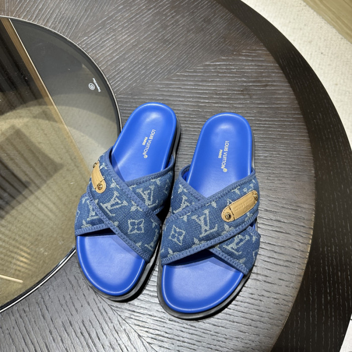LV SANDALS