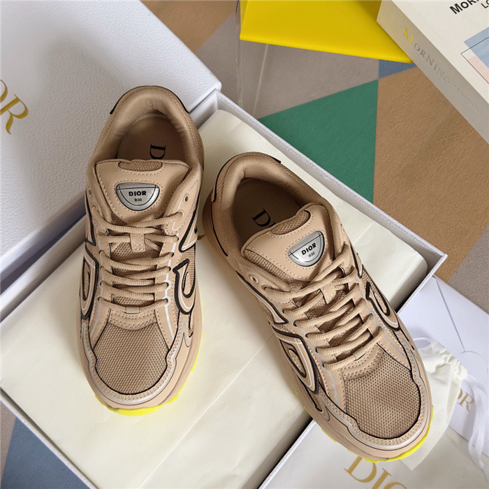 D*or b30 sneaker