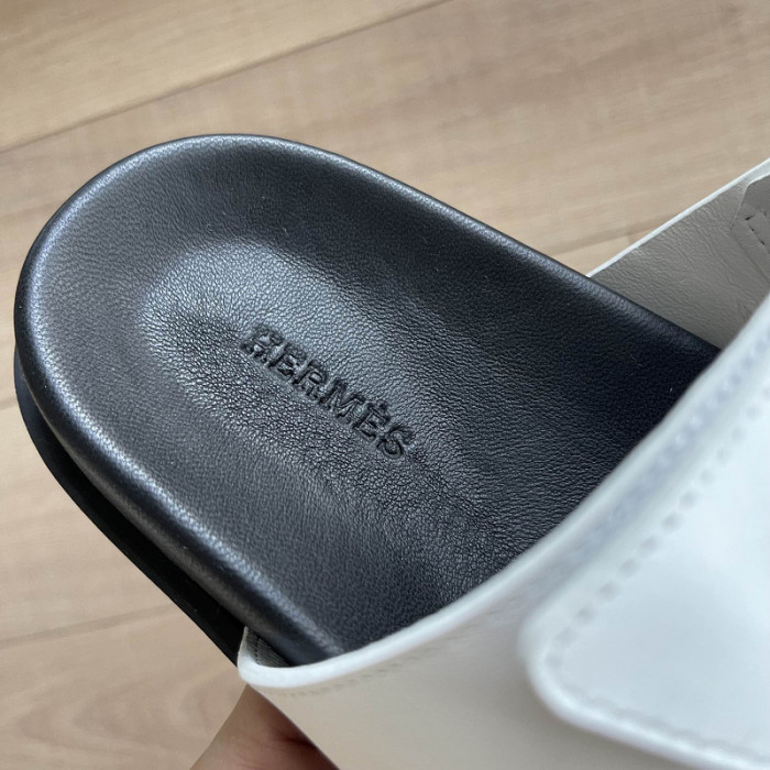 HER*MES SLIDES