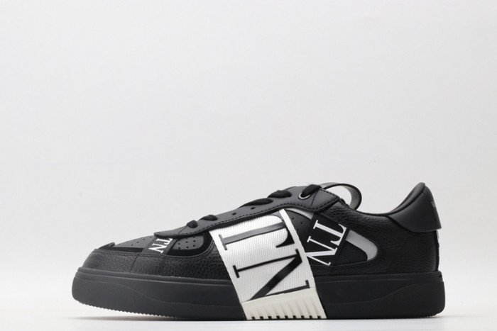 va*lentino sneaker