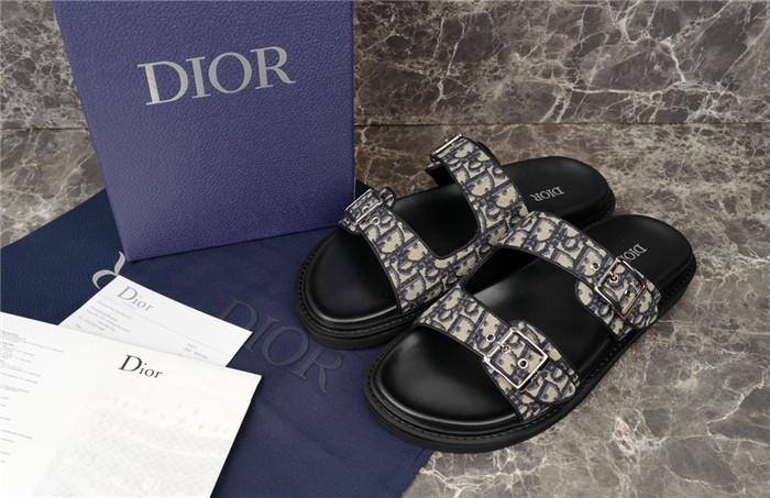 D*or aqua sandal