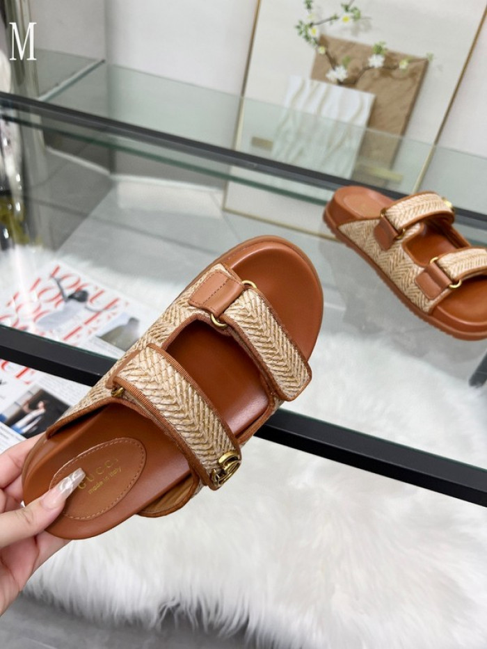 GUCC SANDALS