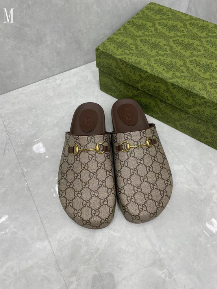GUCC SANDALS
