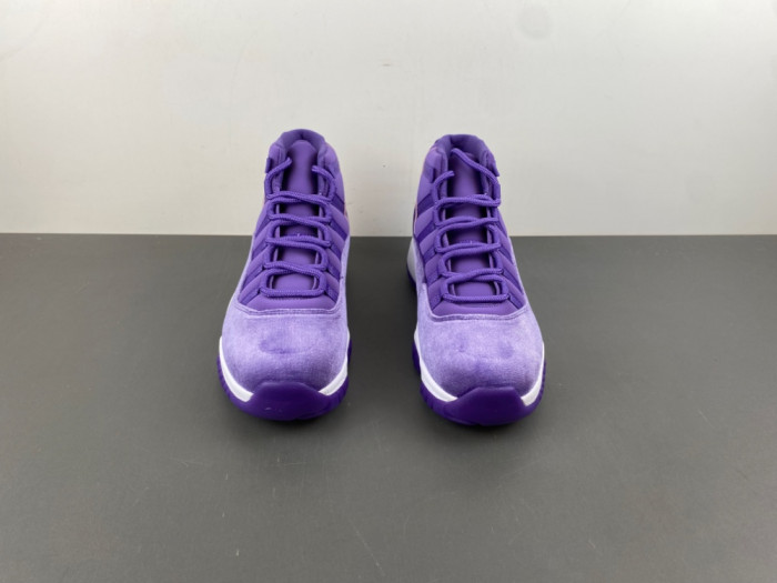 Air Jordan 11 Retro CT8012-555