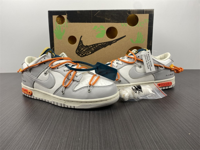 nike dunk low o-w lot 44 dm1602-104