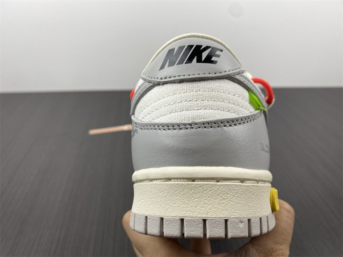 nike dunk low o-w lot 6 dm1602-110