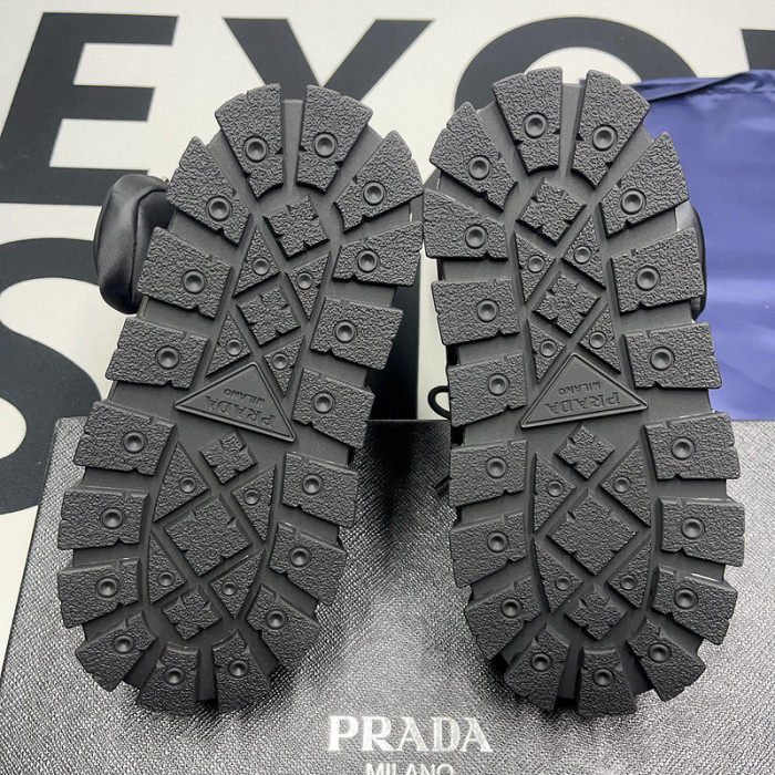 prado boots