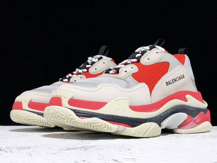 blcg sneaker triple.s.gomma