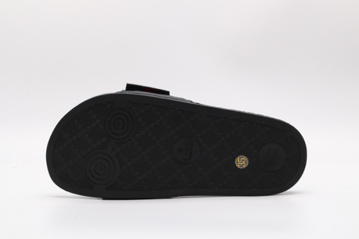 GUCC SANDALS