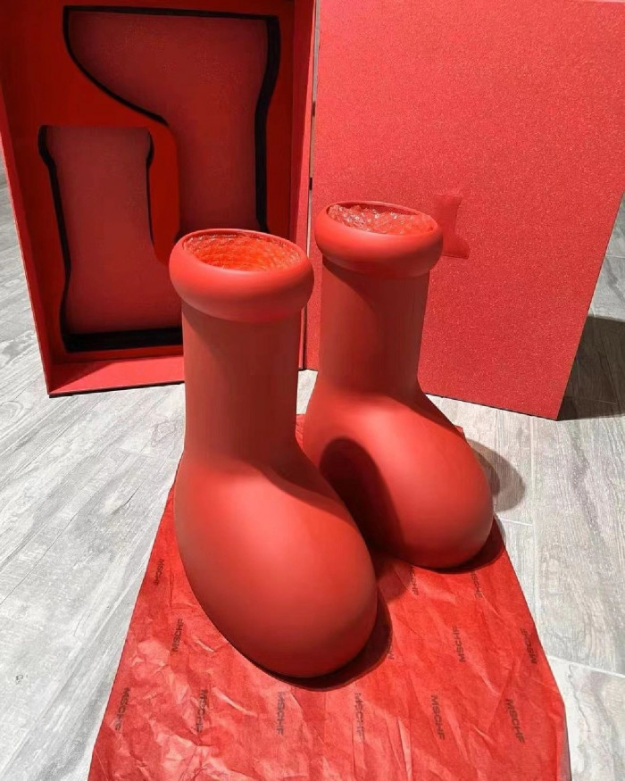 mschf big red boots