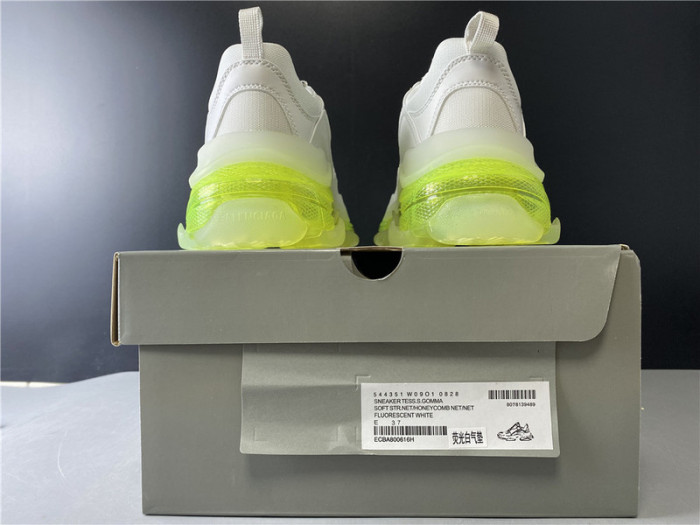 blcg sneaker triple.s.gomma fluorescent white 544351 w09o1 0828