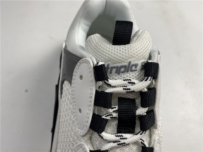 Ba*len*cia*ga sneaker triple.s.gomma gray 536737 w0901 9089